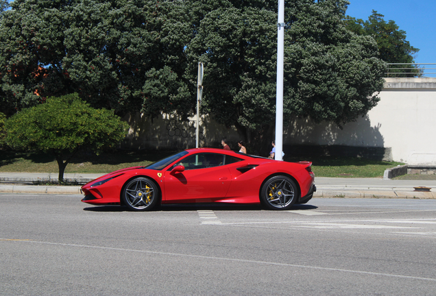 Ferrari F8 Tributo