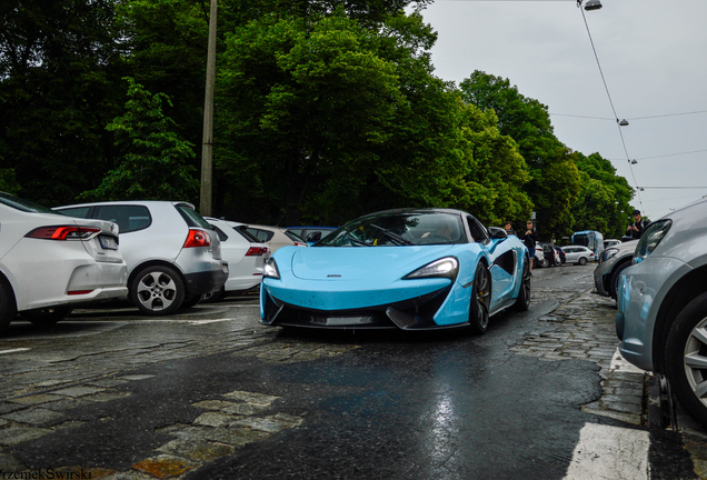 McLaren 570S Spider