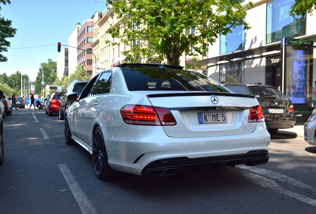 Mercedes-Benz E 63 AMG S W212