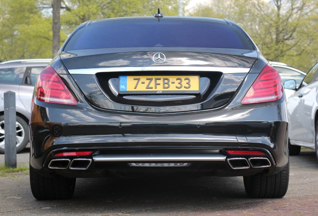 Mercedes-Benz S 63 AMG V222