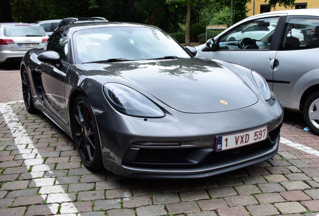 Porsche 718 Cayman GTS