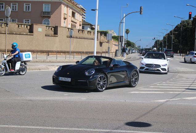 Porsche 992 Carrera 4S Cabriolet