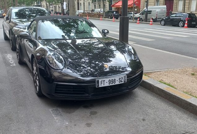 Porsche 992 Carrera 4S Cabriolet