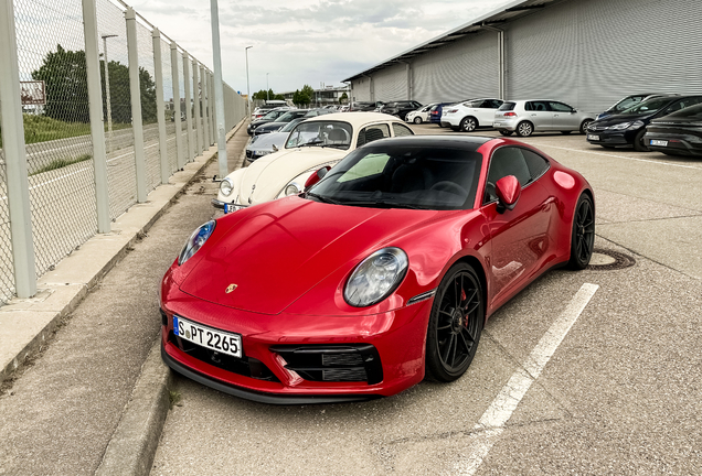 Porsche 992 Carrera GTS