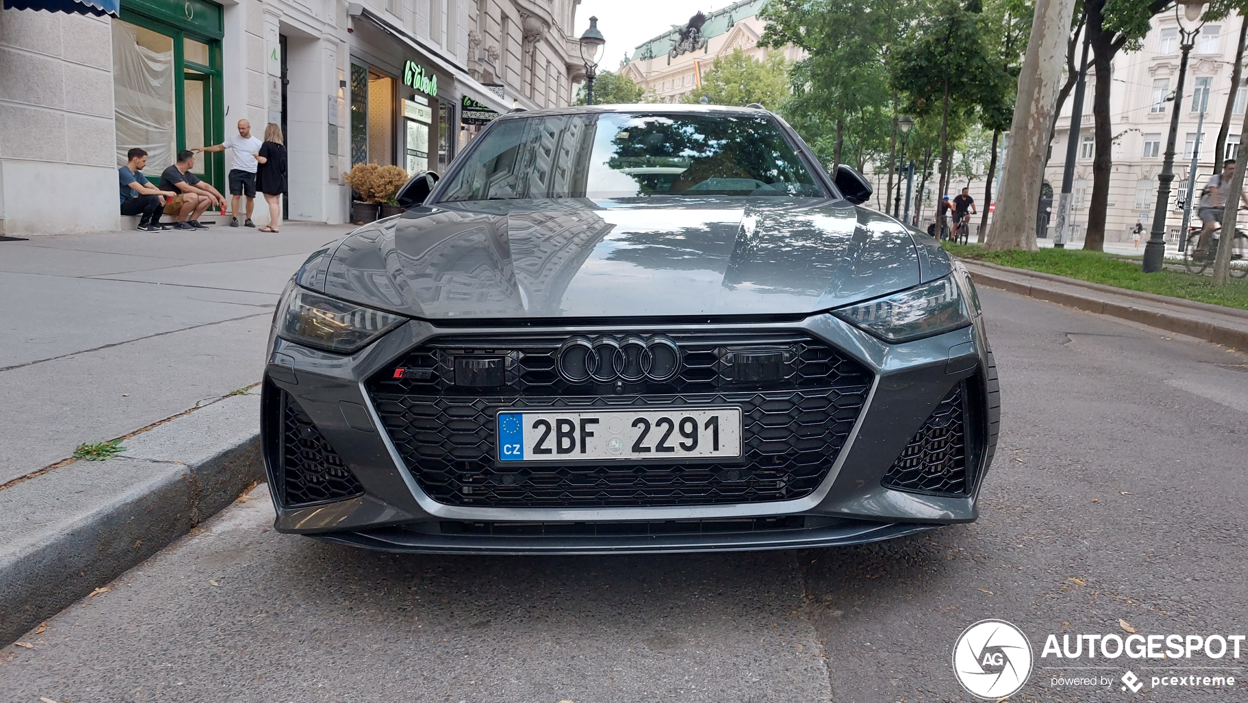 Audi RS6 Avant C8