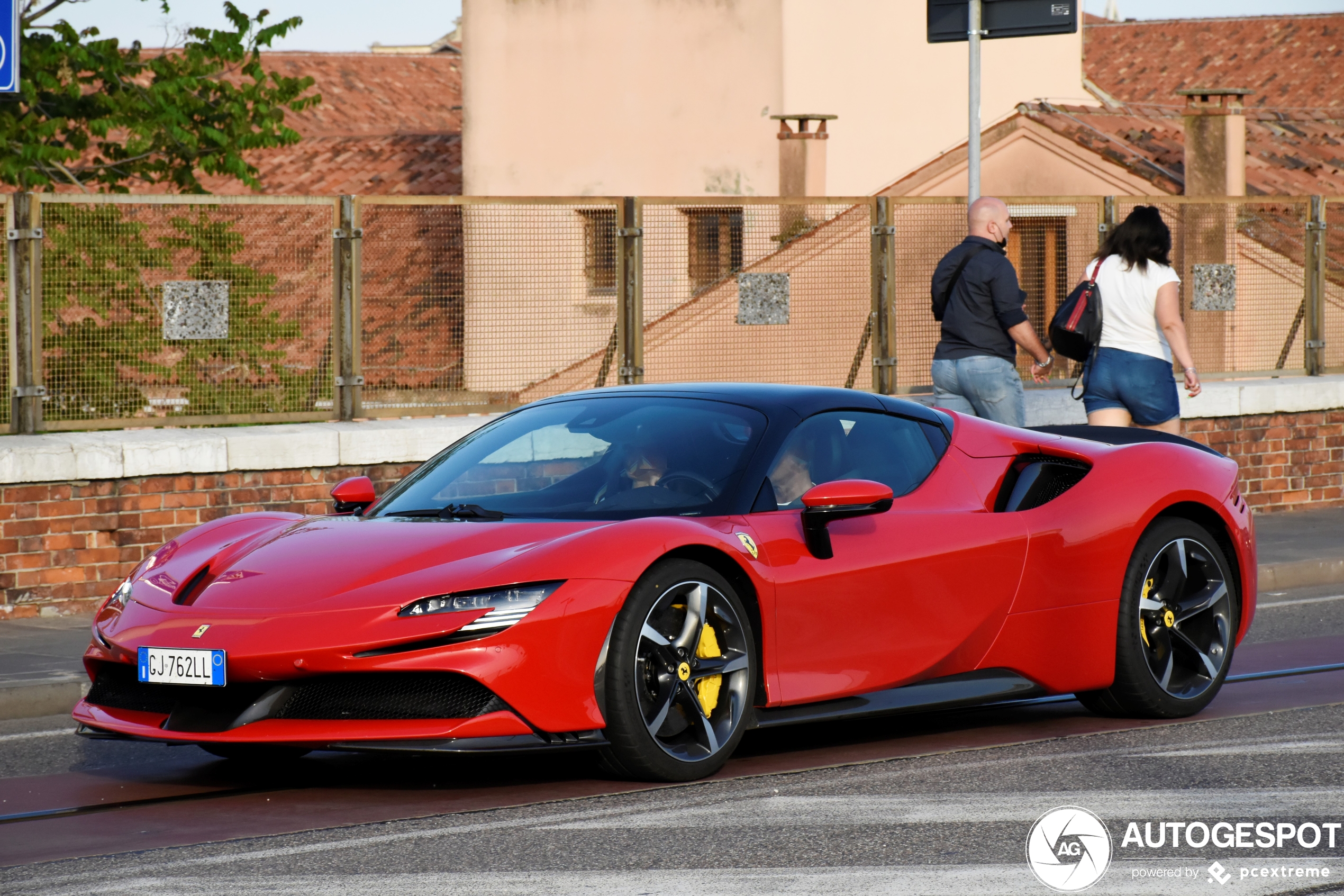 Ferrari SF90 Spider Assetto Fiorano