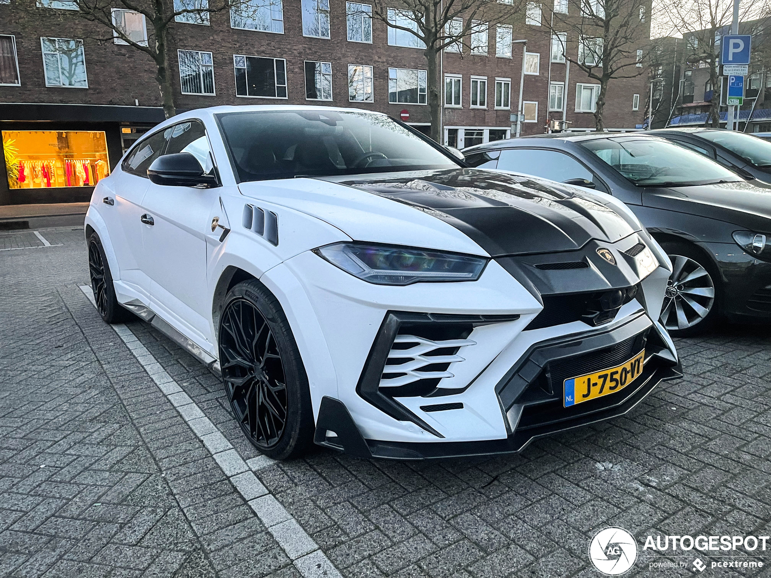 Lamborghini Urus Mansory Venatus