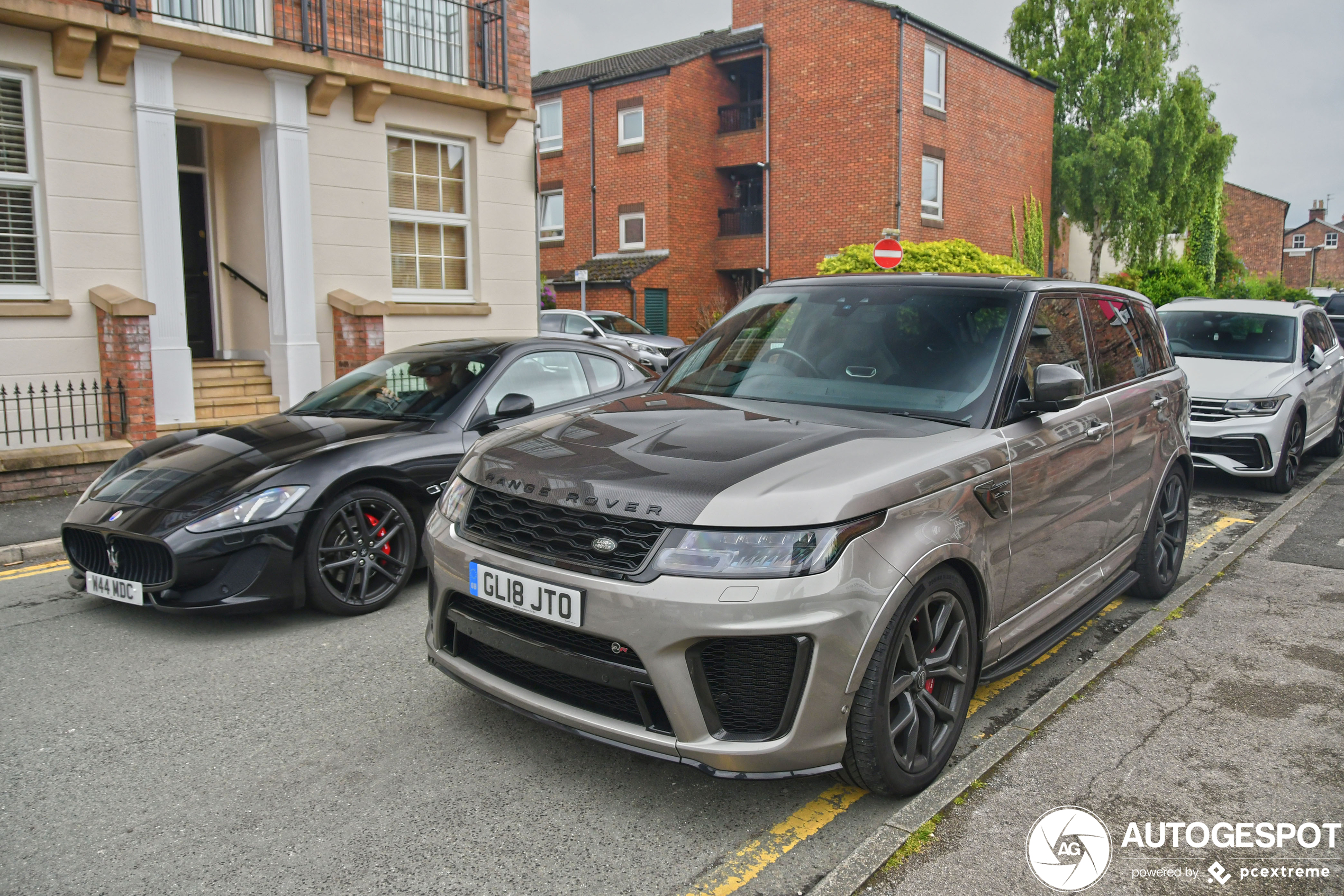 Land Rover Range Rover Sport SVR 2018 Carbon Edition