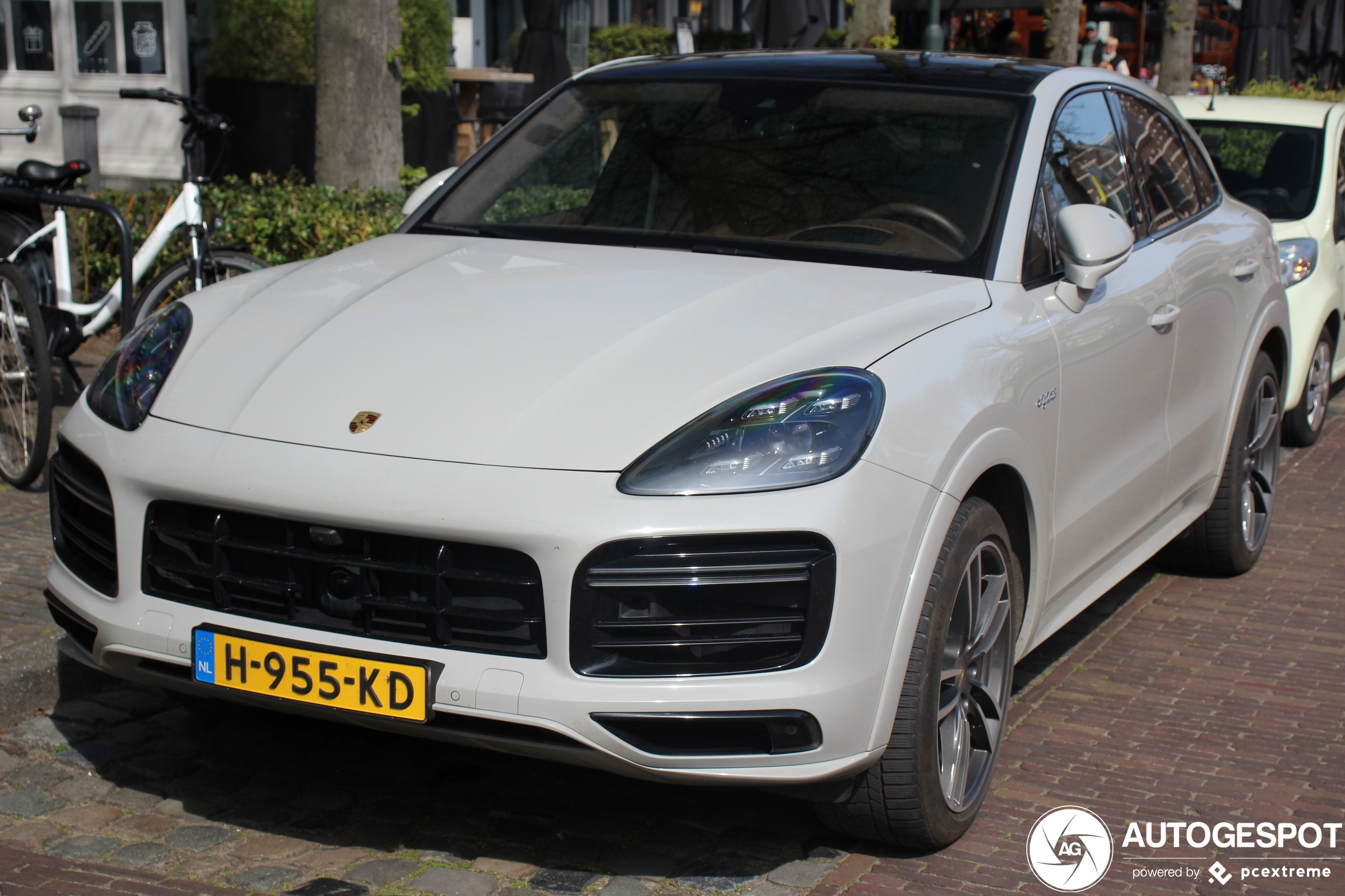 Porsche Cayenne Coupé Turbo S E-Hybrid