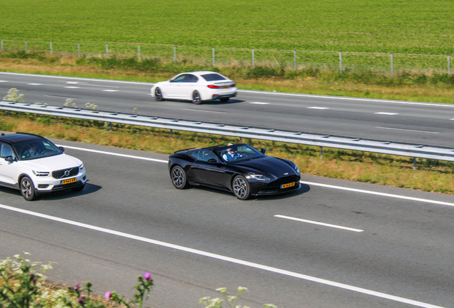 Aston Martin DB11 V8 Volante