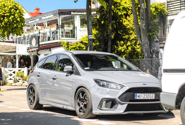 Ford Focus RS 2015