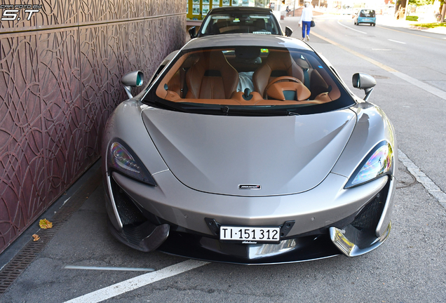 McLaren 570S