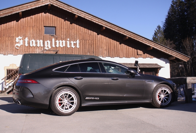 Mercedes-AMG GT 63 X290