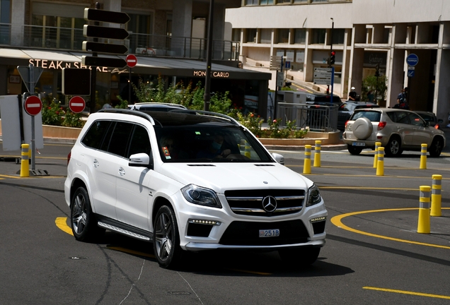 Mercedes-Benz GL 63 AMG X166