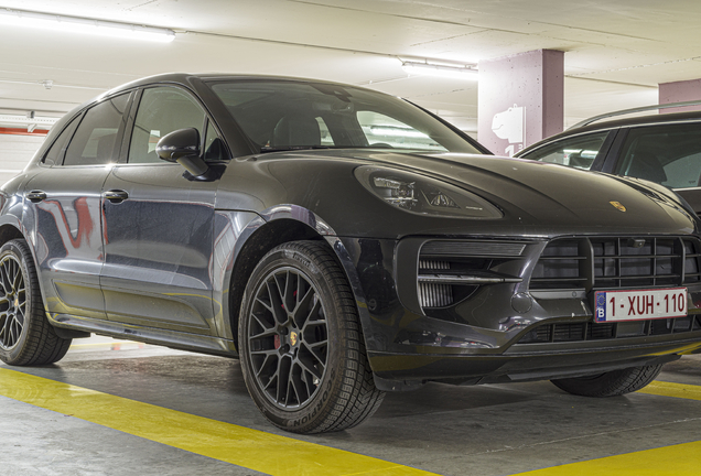 Porsche 95B Macan GTS MkII