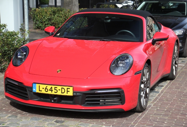 Porsche 992 Carrera S Cabriolet