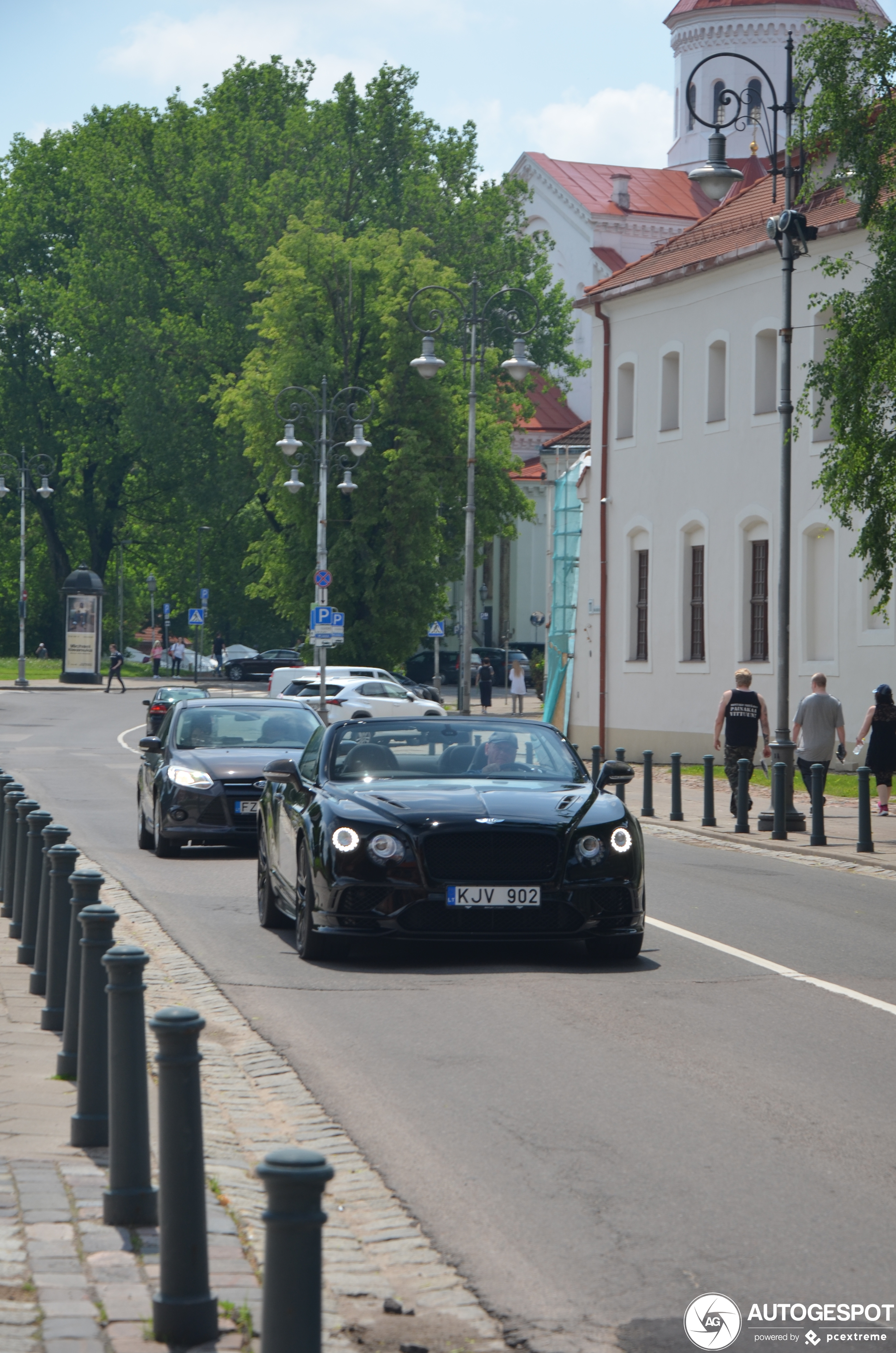 Bentley Continental Supersports Convertible 2018