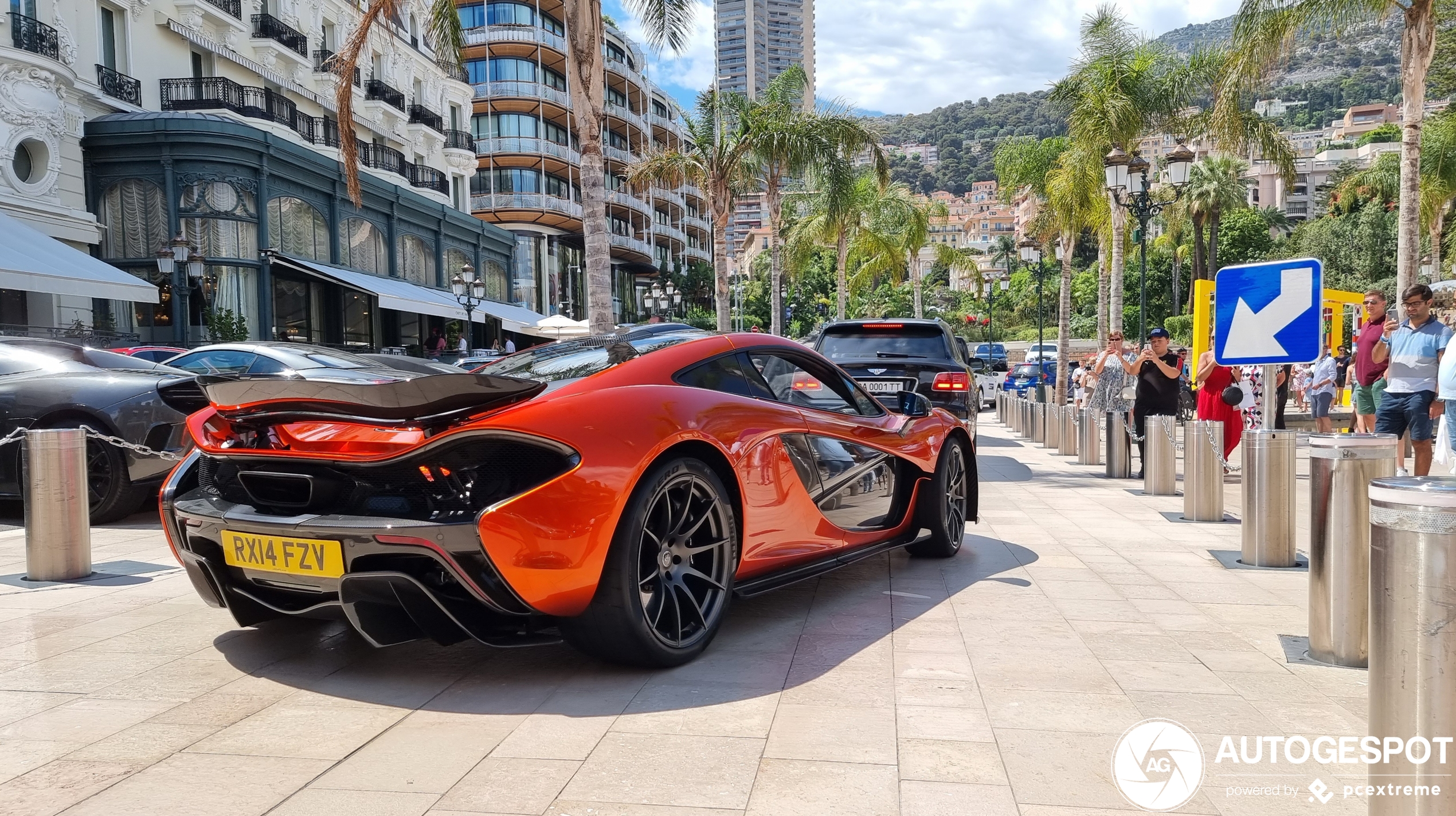 McLaren P1