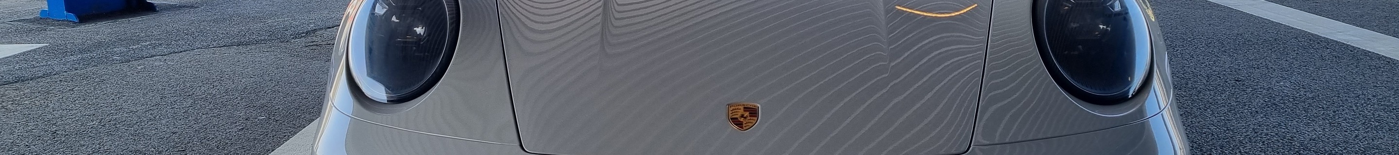 Porsche 992 Carrera GTS