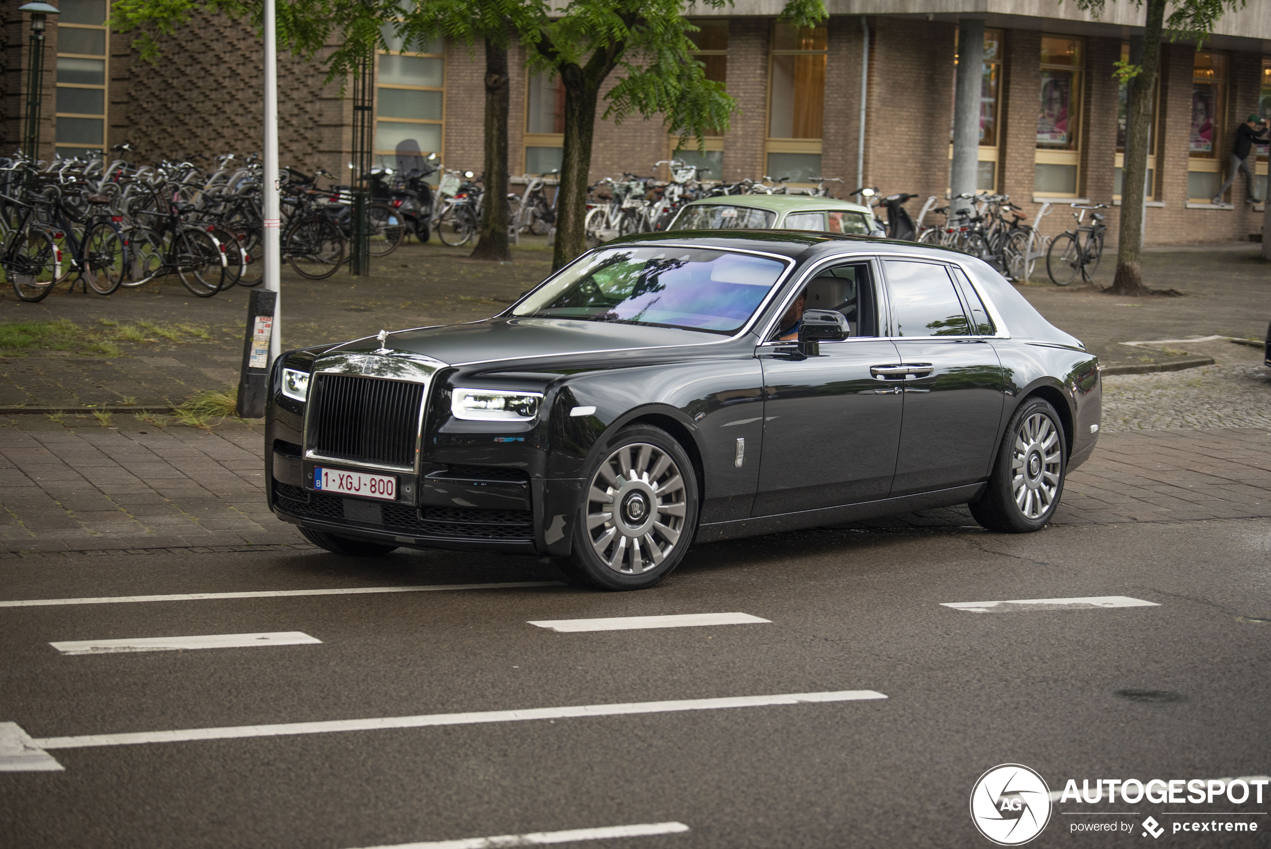 De nieuwe auto's van Peter Gillis