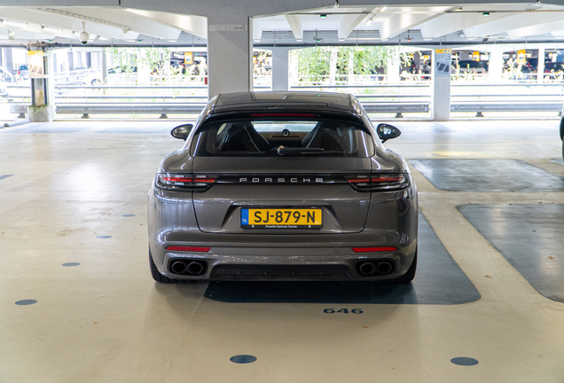 Porsche 971 Panamera Turbo S E-Hybrid Sport Turismo