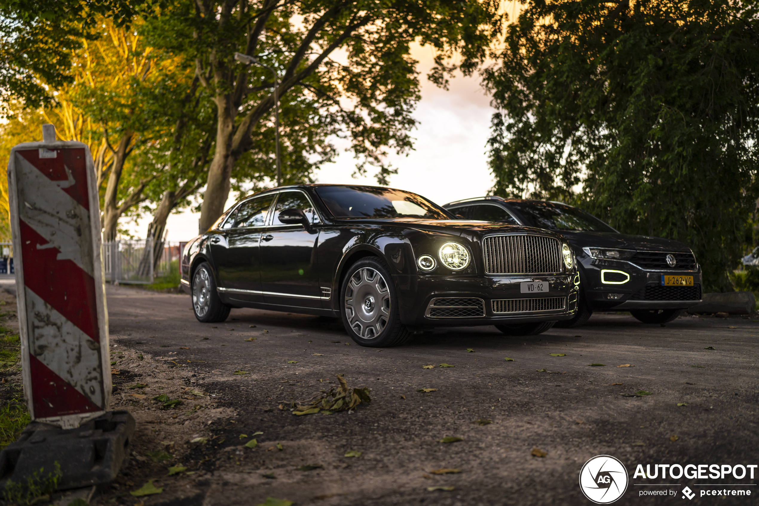 Bentley Mulsanne EWB 2016