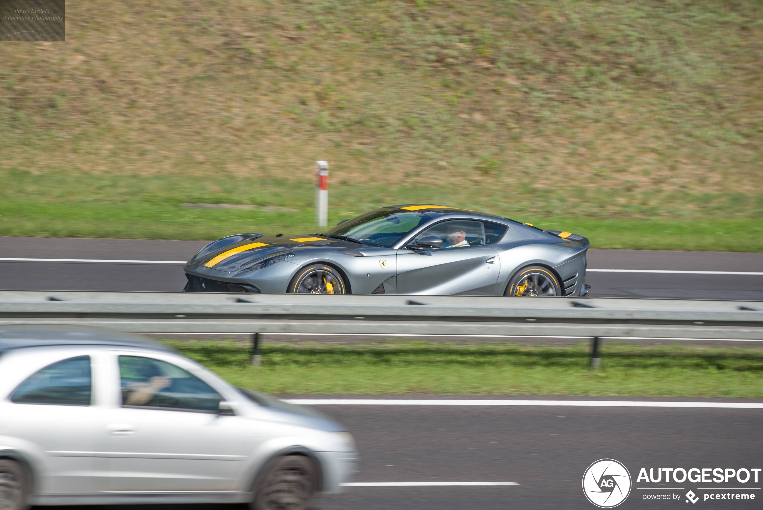 Ferrari 812 Competizione