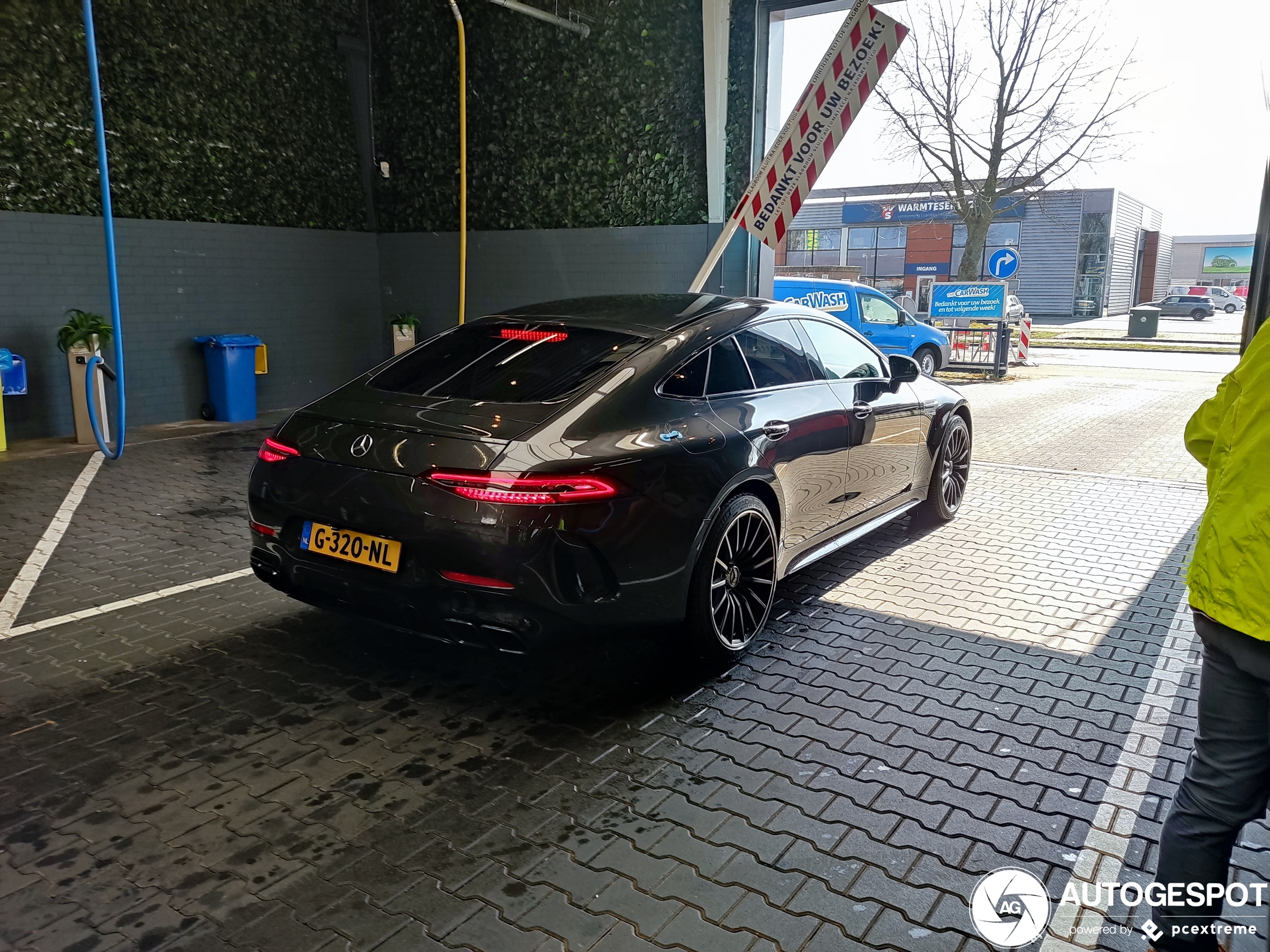 Mercedes-AMG GT 63 S X290