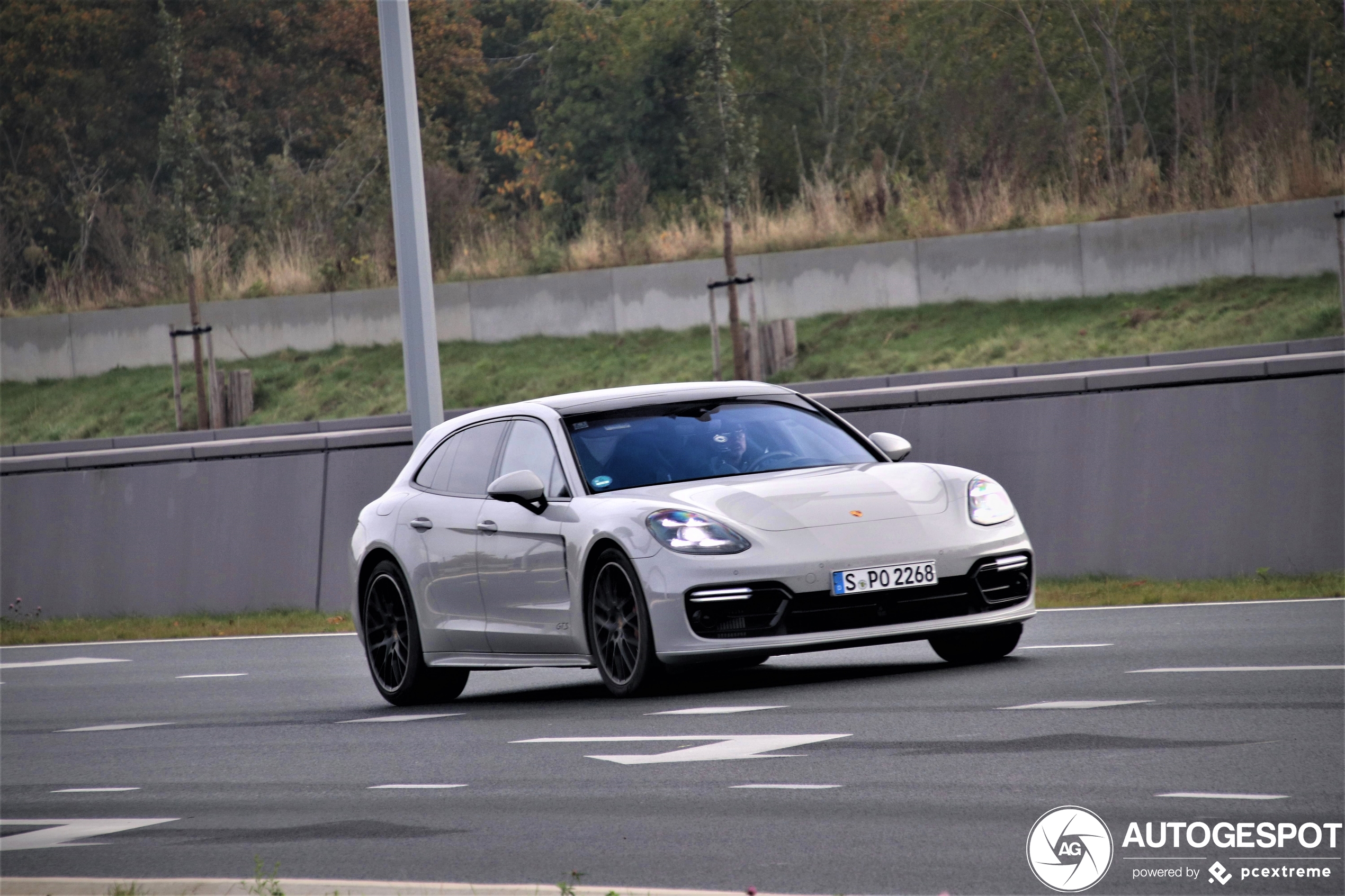 Porsche 971 Panamera GTS Sport Turismo MkII