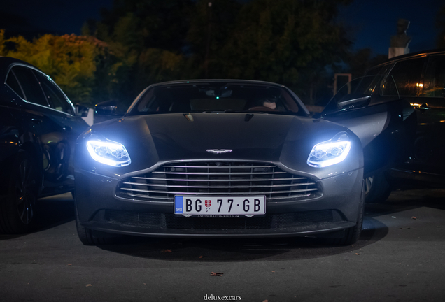 Aston Martin DB11