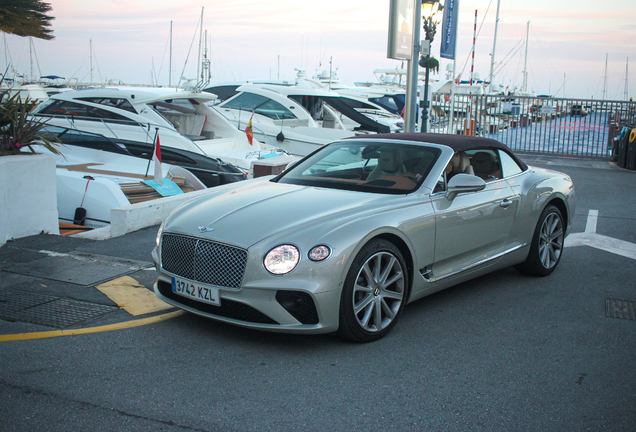 Bentley Continental GTC 2019