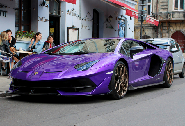 Lamborghini Aventador LP770-4 SVJ