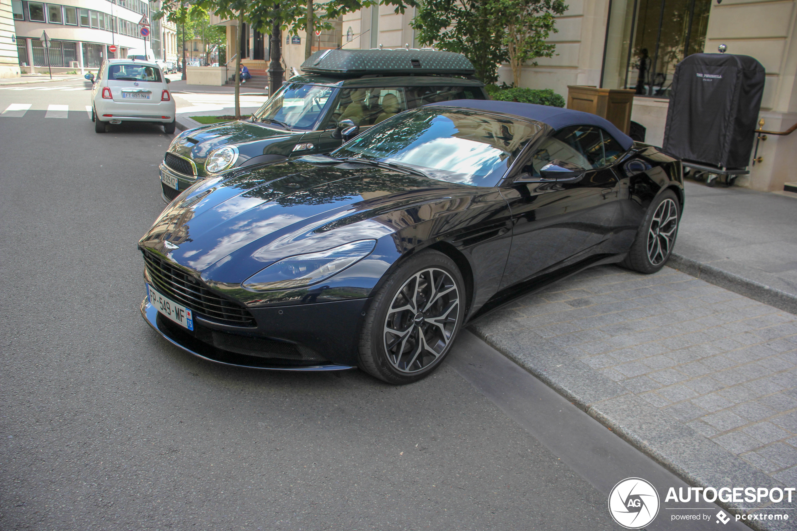 Aston Martin DB11 V8 Volante