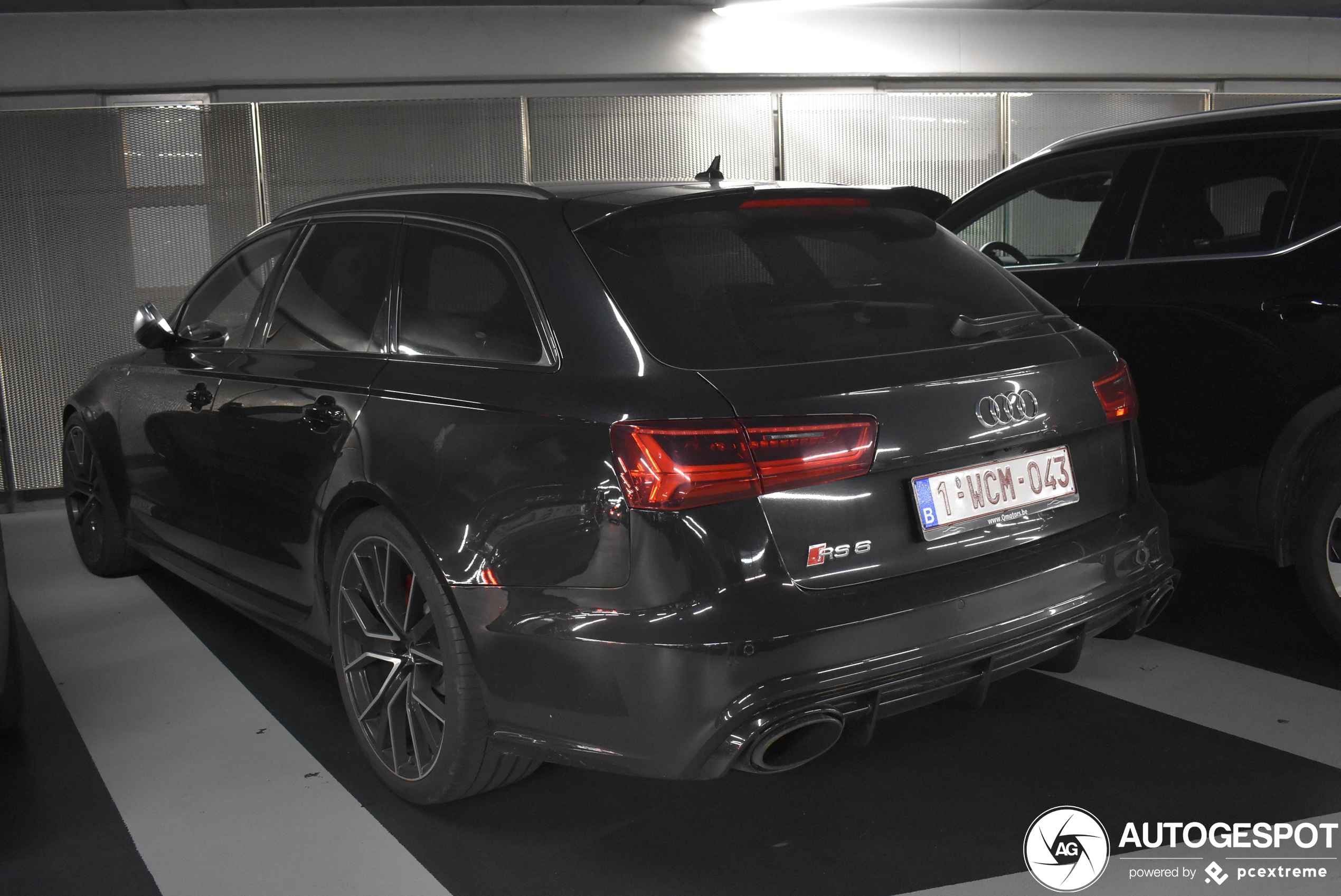 Audi RS6 Avant C7 2015