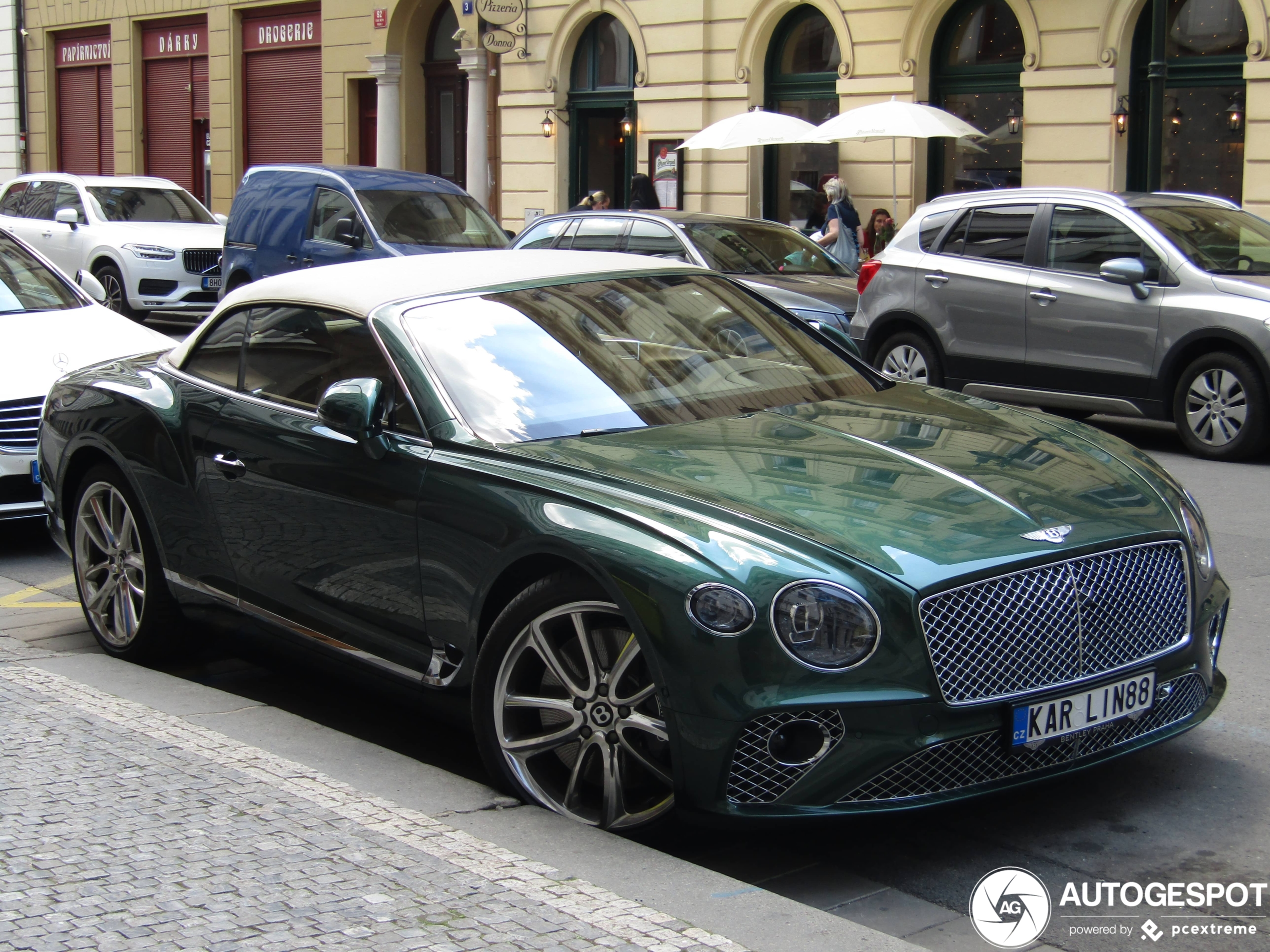 Bentley Continental GTC V8 2020