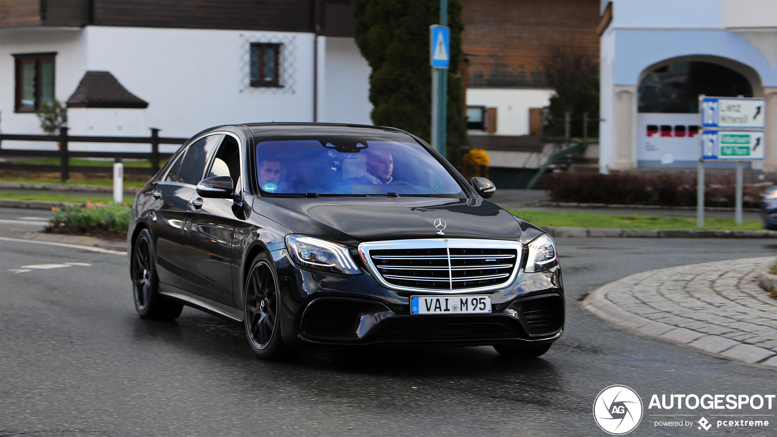 Mercedes-AMG S 63 V222 2017