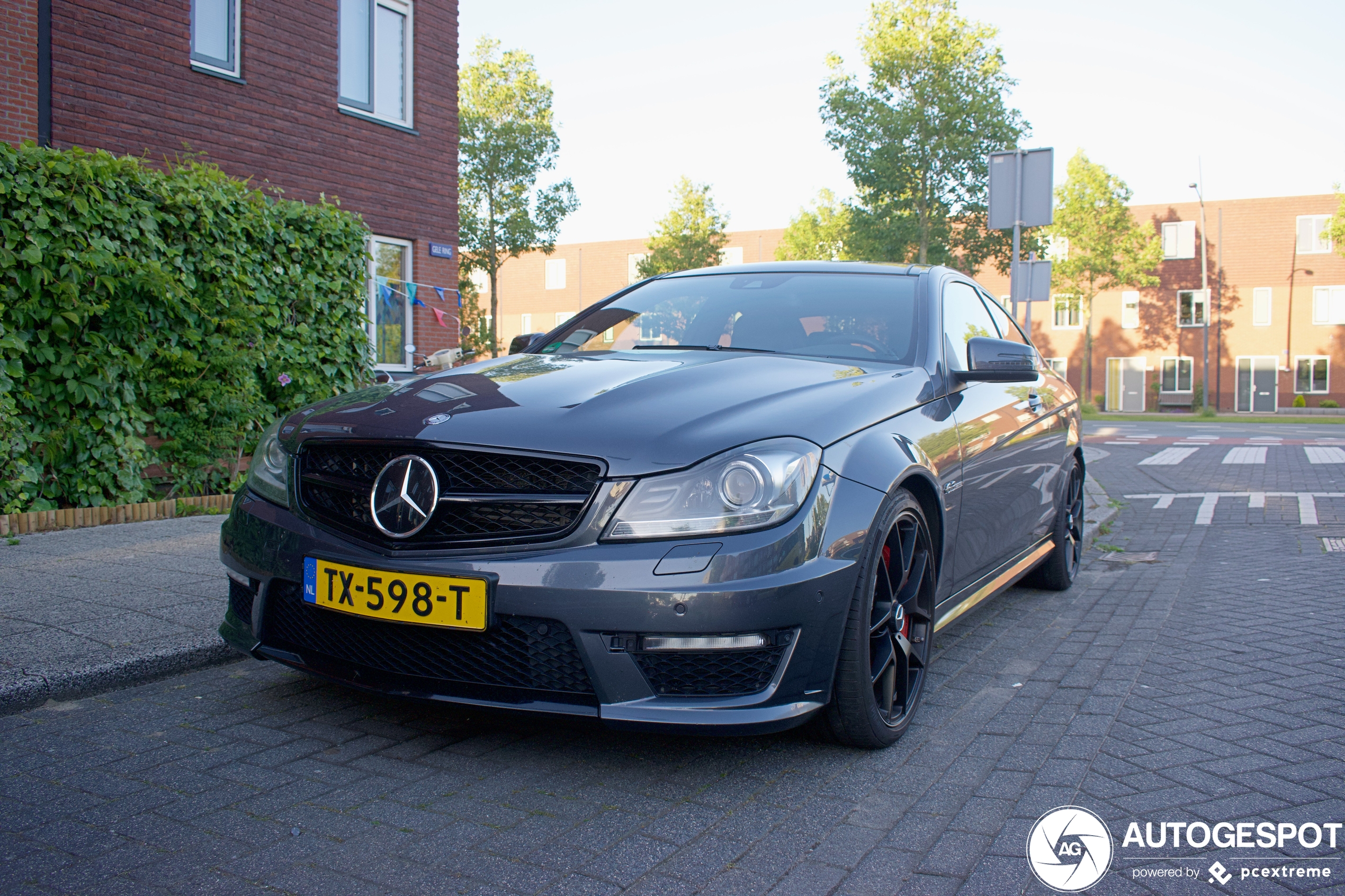 Mercedes-Benz C 63 AMG Coupé