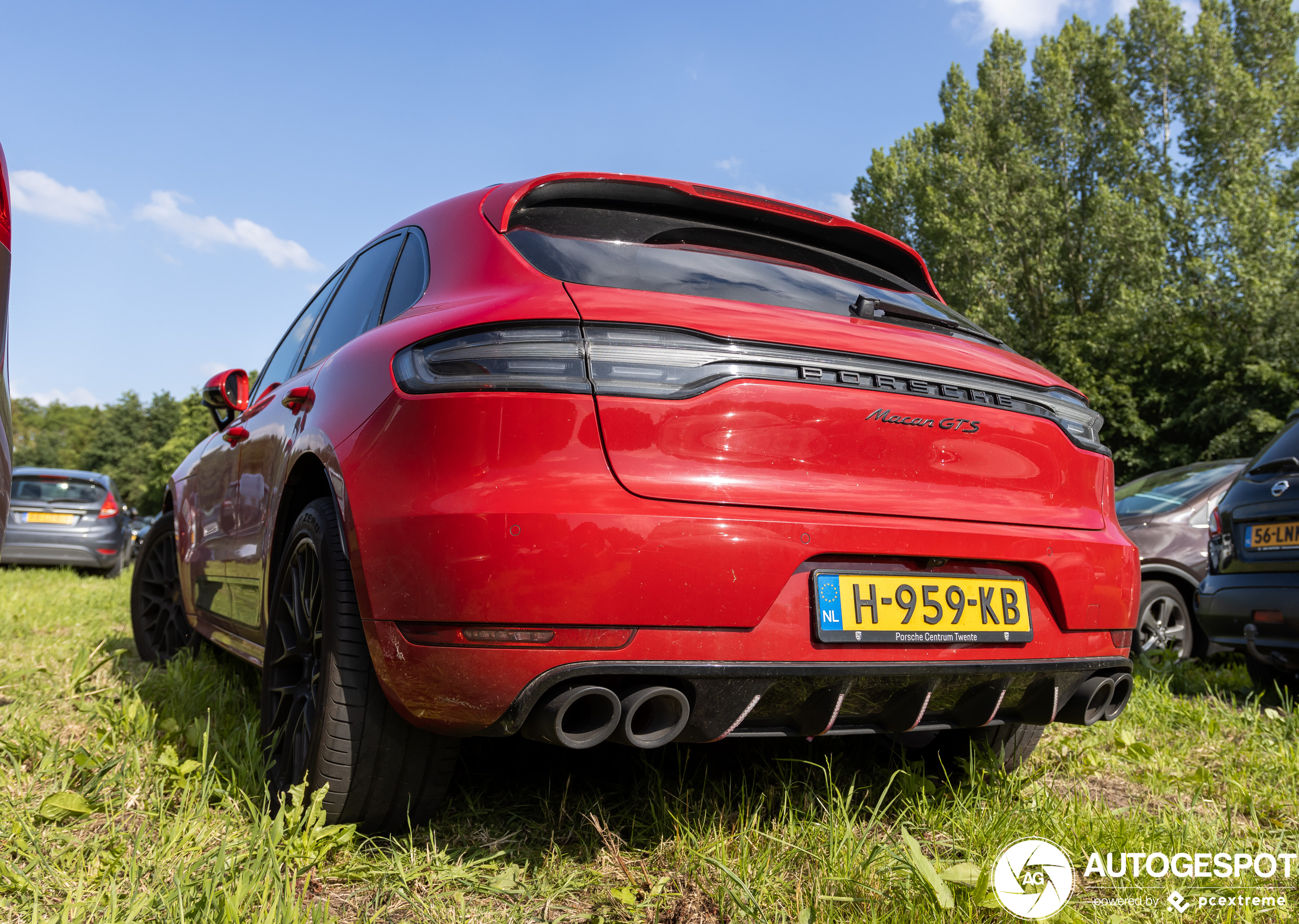 Porsche 95B Macan GTS MkII