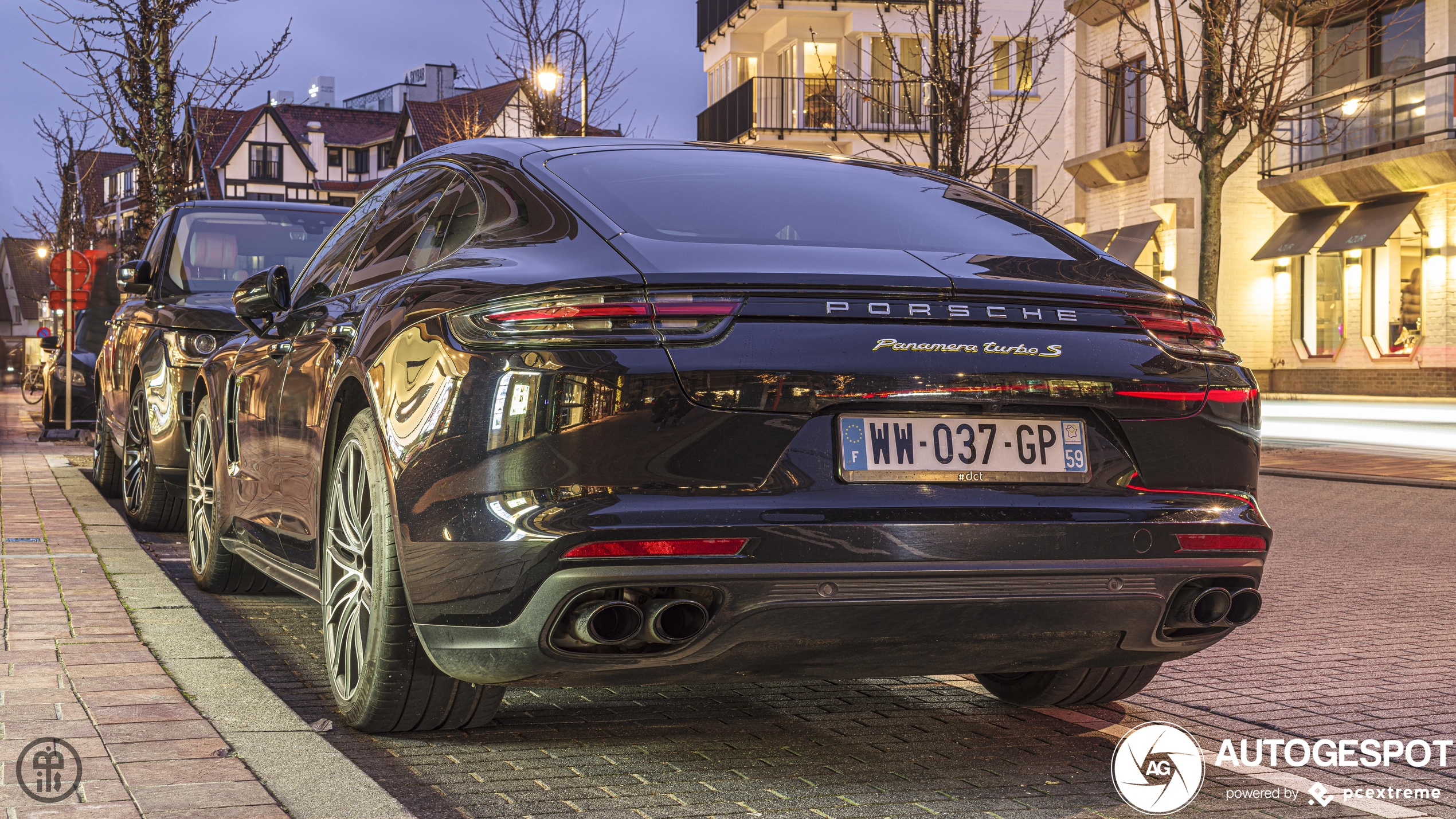 Porsche 971 Panamera Turbo S E-Hybrid