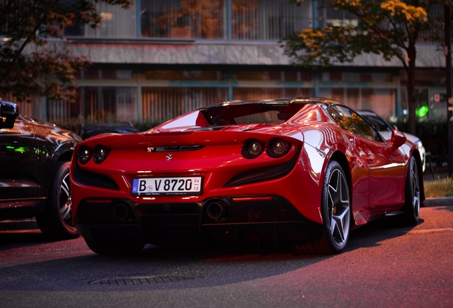 Ferrari F8 Spider