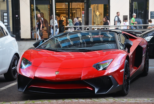 Lamborghini Aventador LP750-4 SuperVeloce Roadster