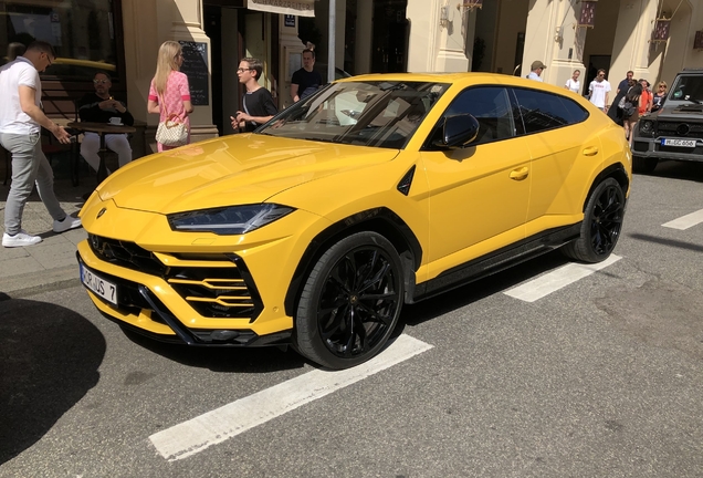 Lamborghini Urus