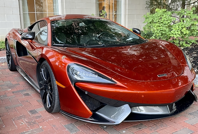 McLaren 570S