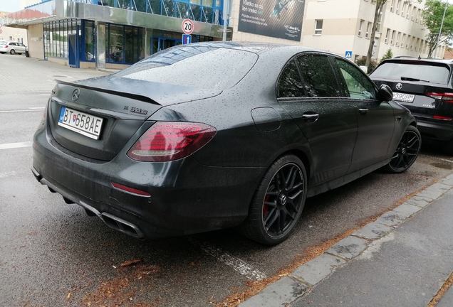 Mercedes-AMG E 63 S W213