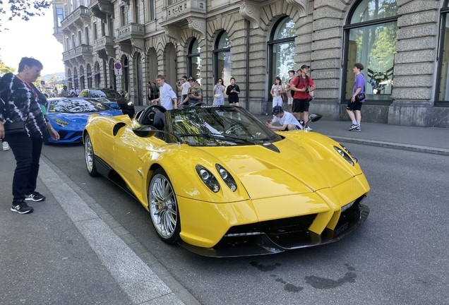 Pagani Huayra Roadster