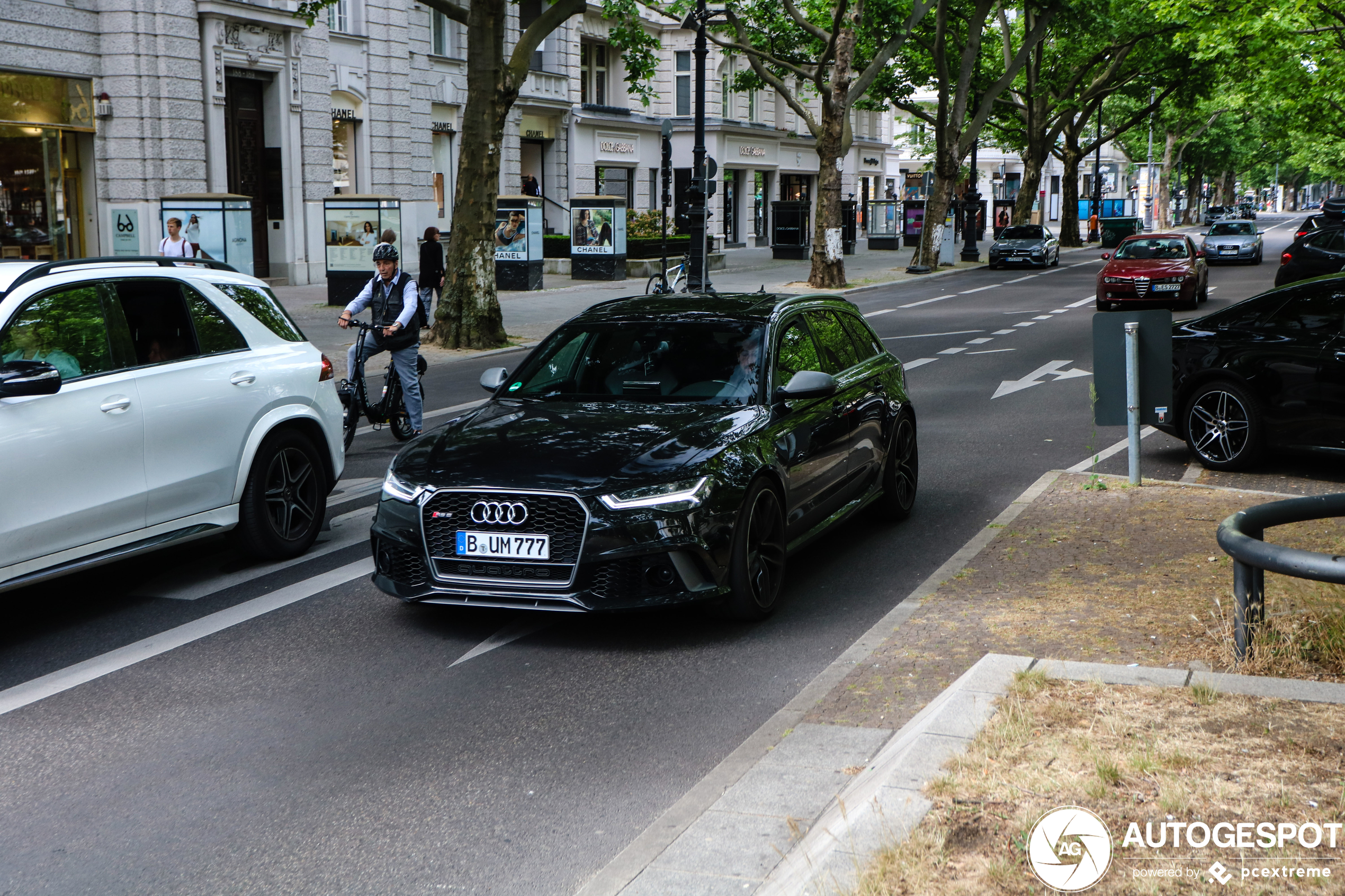 Audi RS6 Avant C7 2015