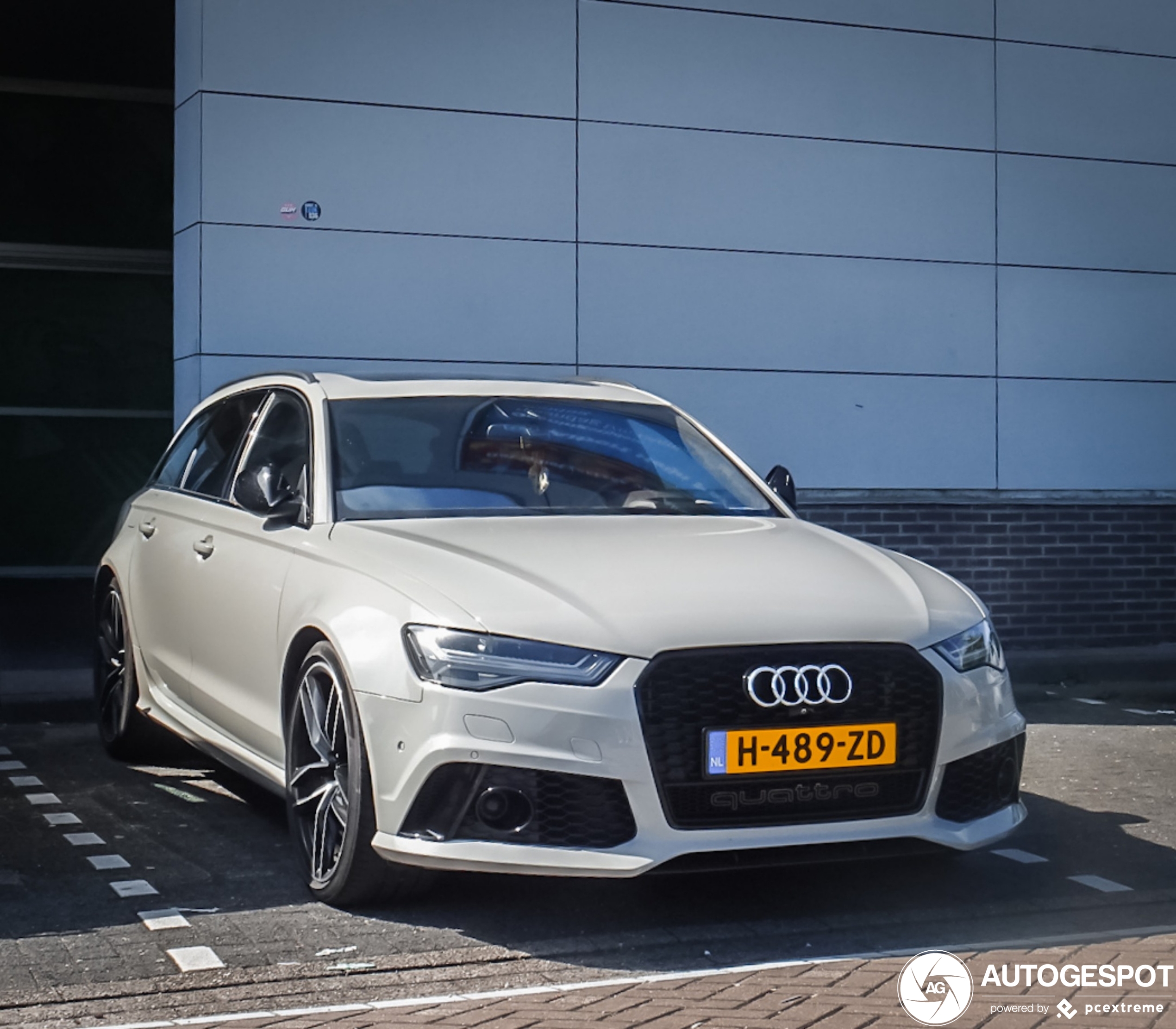 Audi RS6 Avant C7 2015