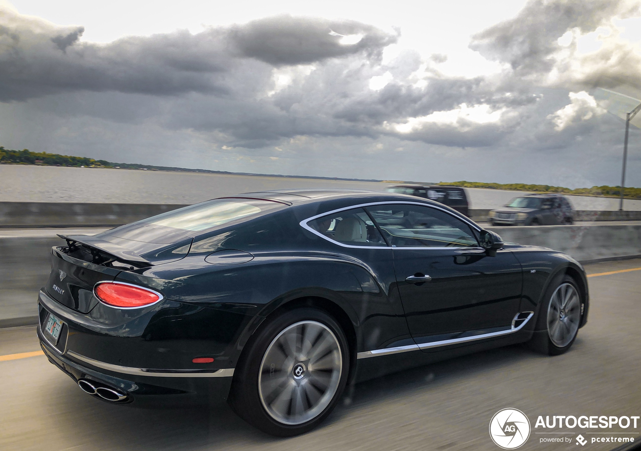 Bentley Continental GT V8 2020