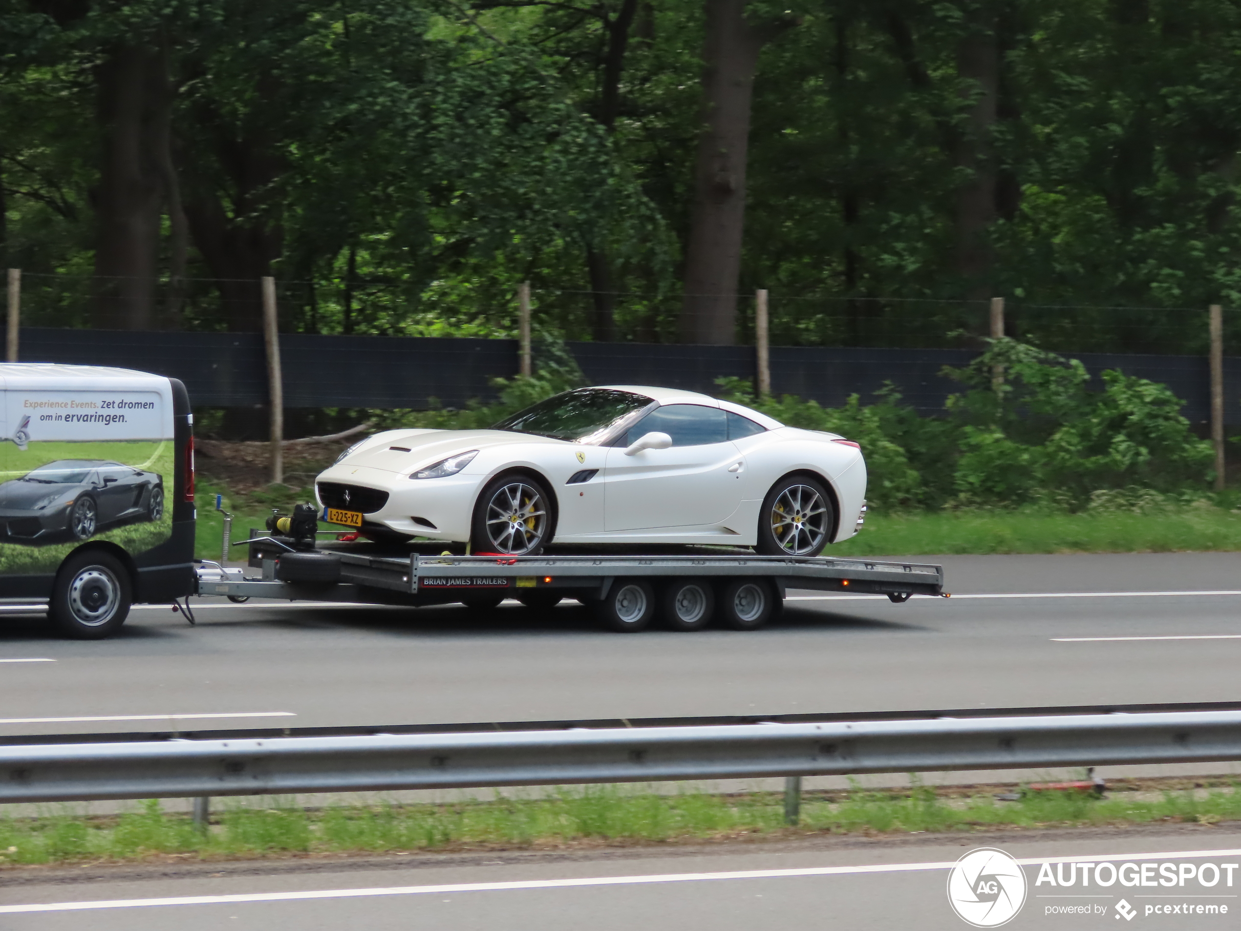 Ferrari California