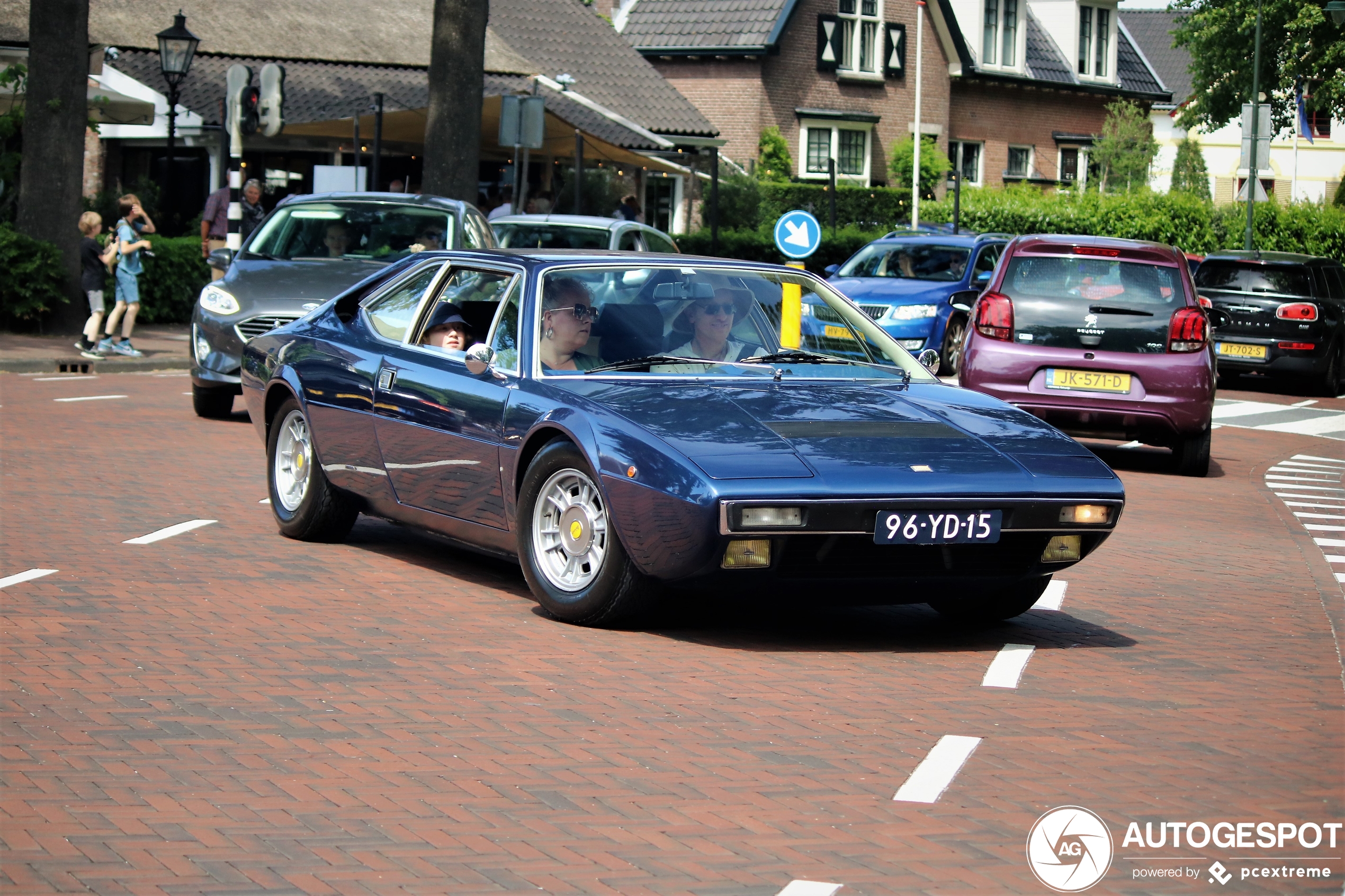 Ferrari Dino 308 GT4 2+2